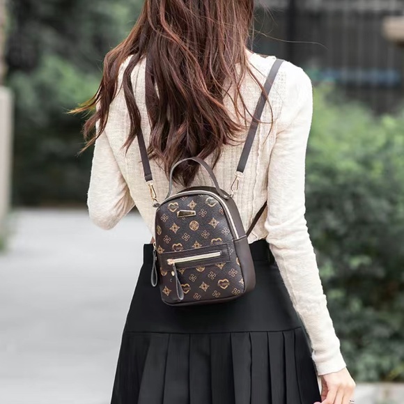 Mini Printed Backpack For Women,Casual Zipper Shoulder Bag - Picture 3 of 5